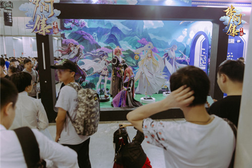 梦境之秋 《梦间集》十一漫展回顾-配图11：广州现场图.jpg
